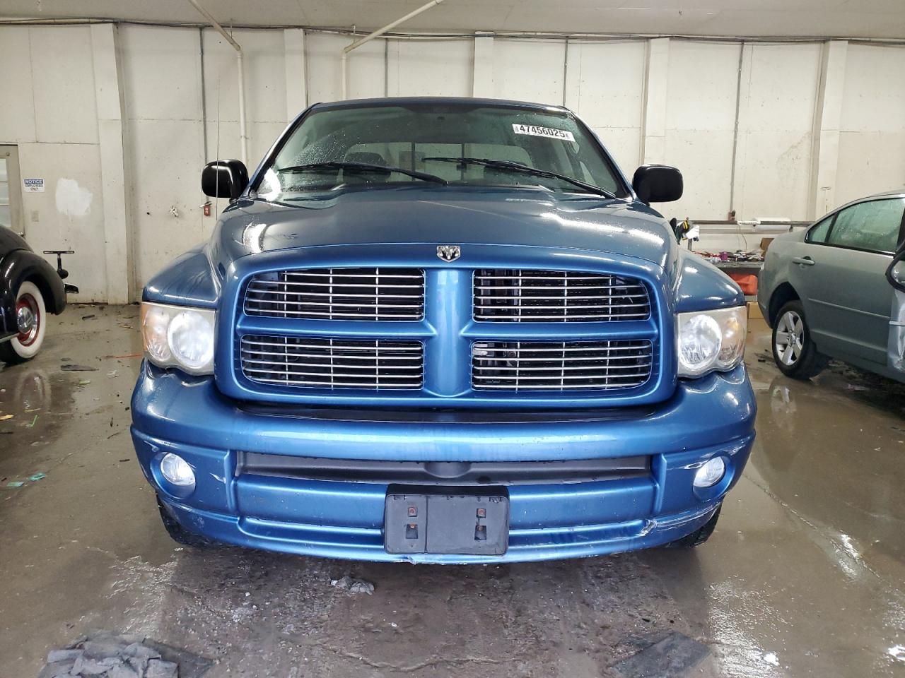 2005 Dodge RAM - Image 5