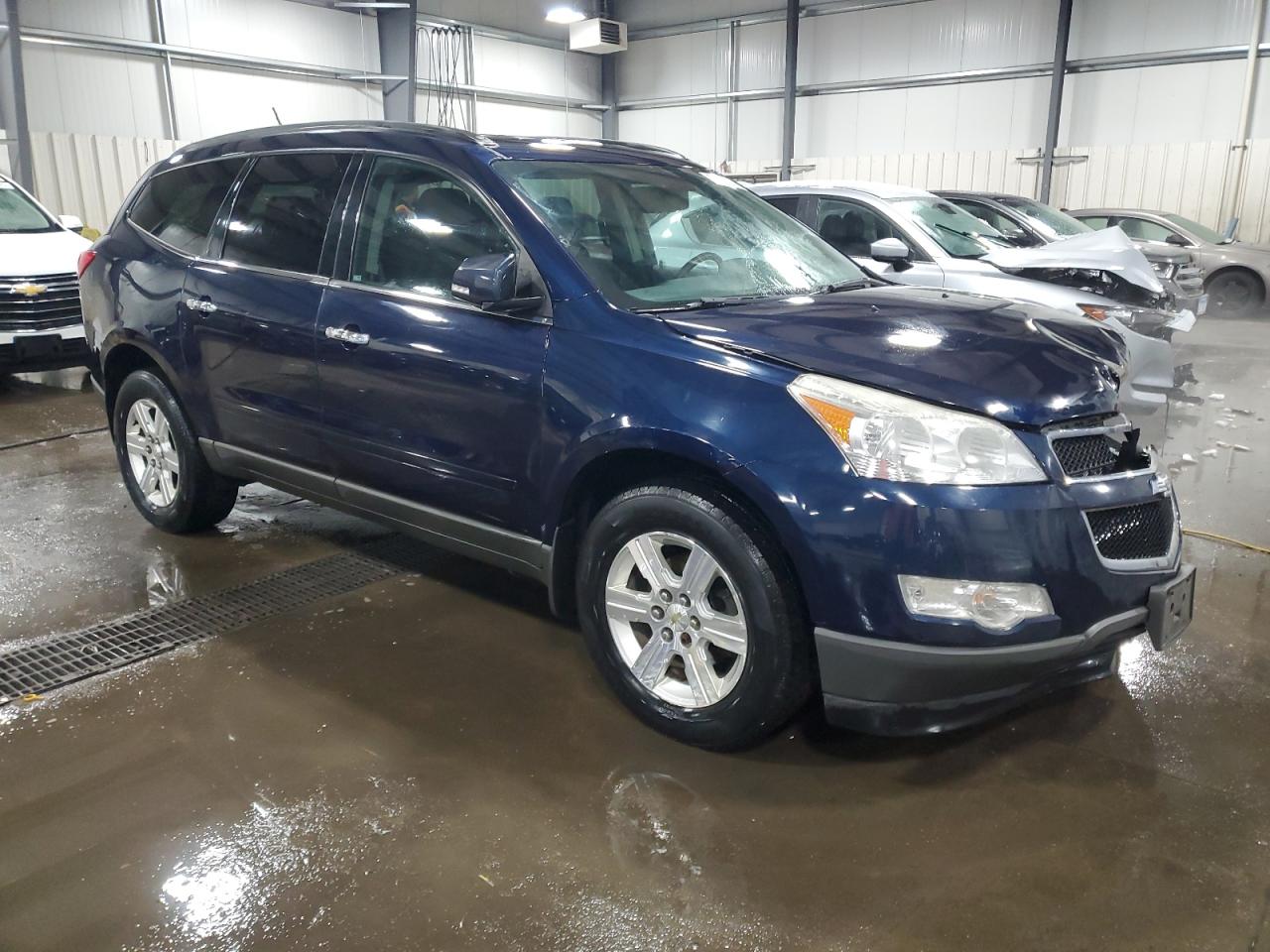 2011 Chevrolet Traverse - Image 4