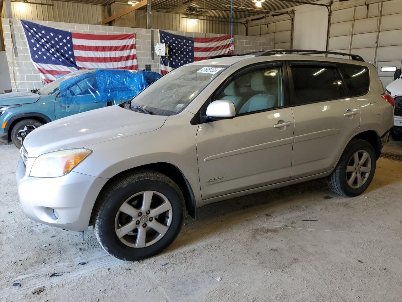 2008 Toyota RAV 4 - Image 1