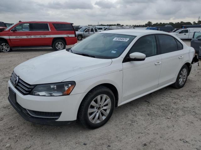 2015 Volkswagen Passat S