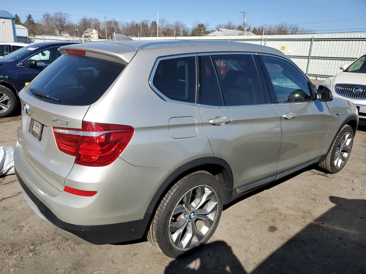 2017 BMW X3 - Image 3