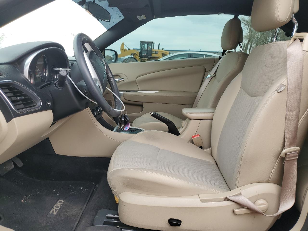 2011 Chrysler 200 - Image 7