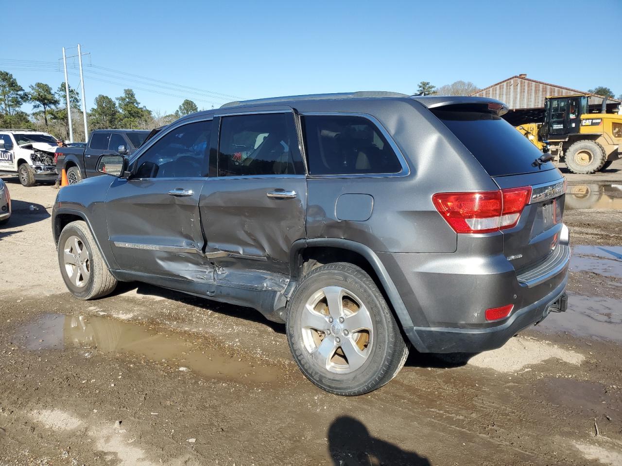 2013 Jeep Grand Cherokee - Image 2