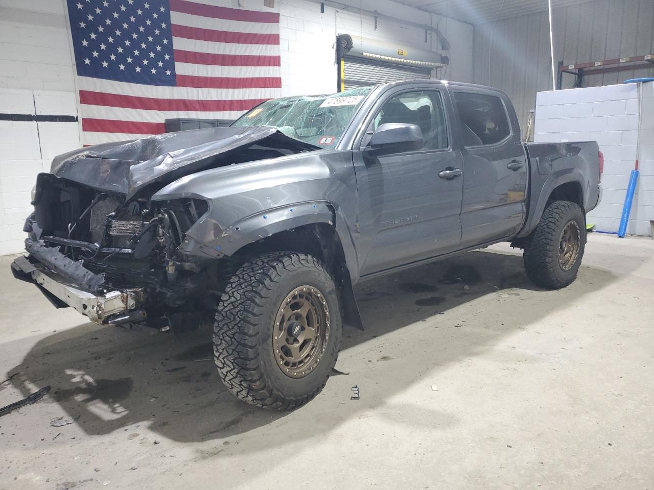 2020 Toyota Tacoma Double Cab na sprzedaż w Candia, NH - Rollover
