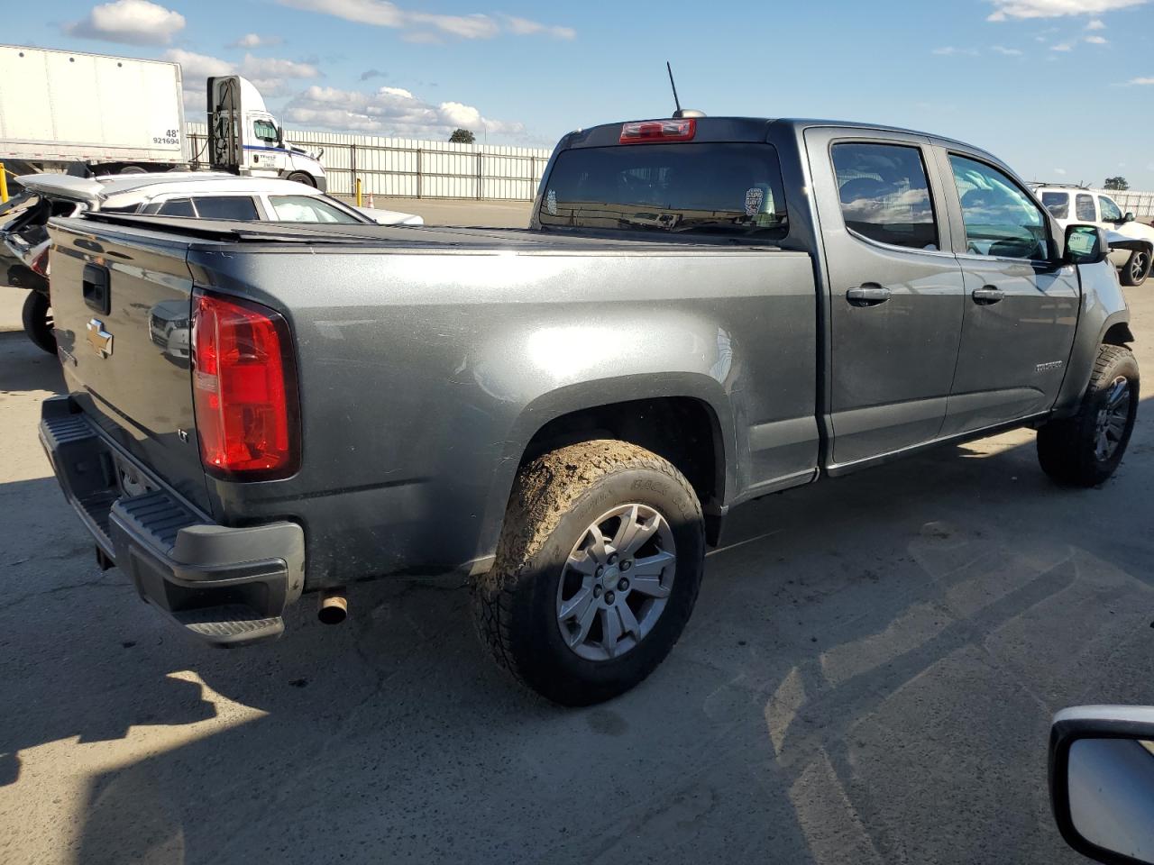 2015 Chevrolet Colorado - Image 3