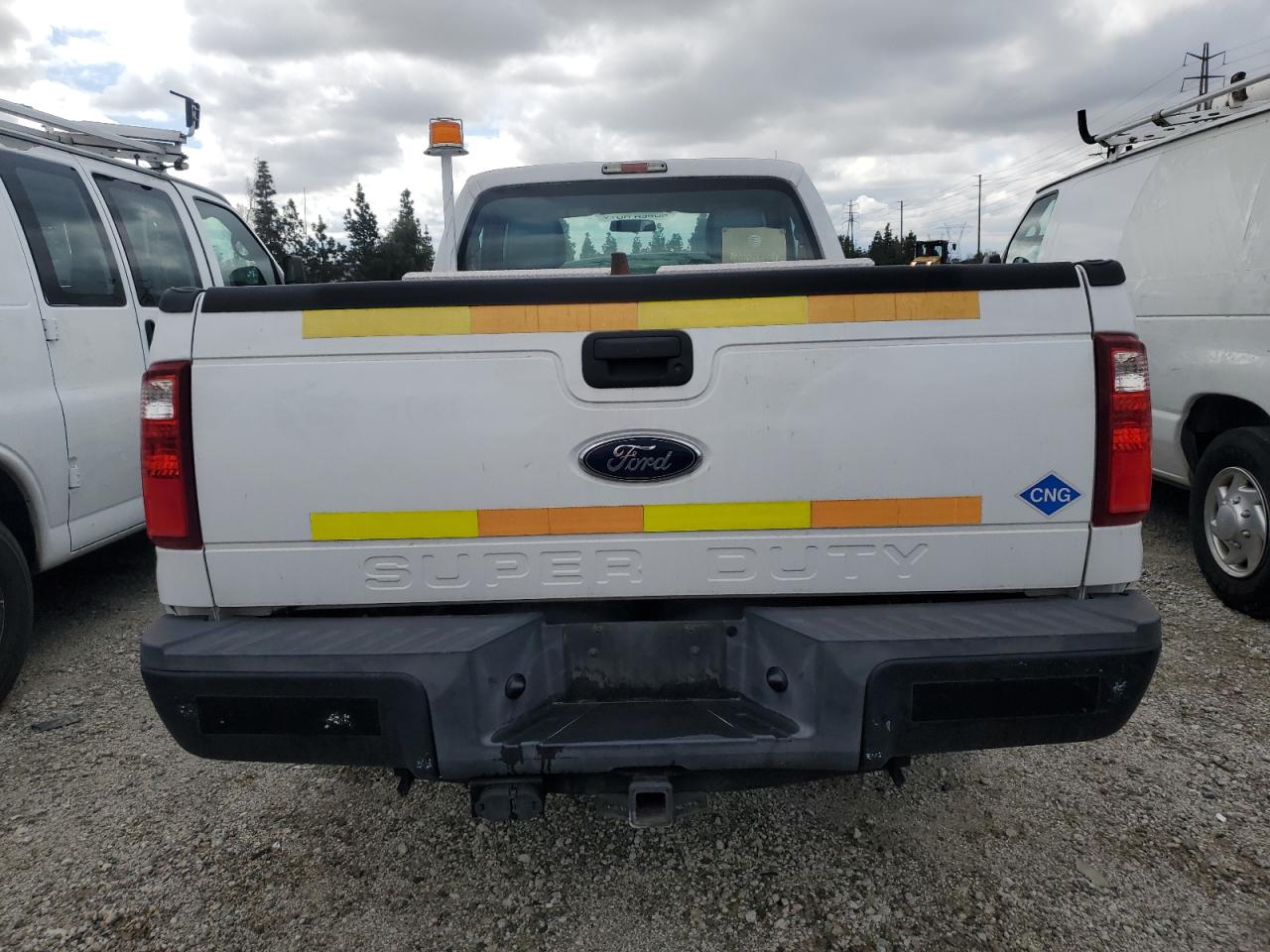 2013 Ford F250 Super Duty VIN: 1FTBF2A67DEB81855 Lot: 48354395