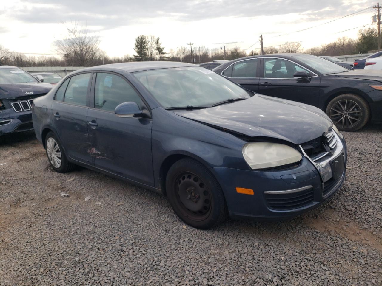 2009 Volkswagen Jetta - Image 4