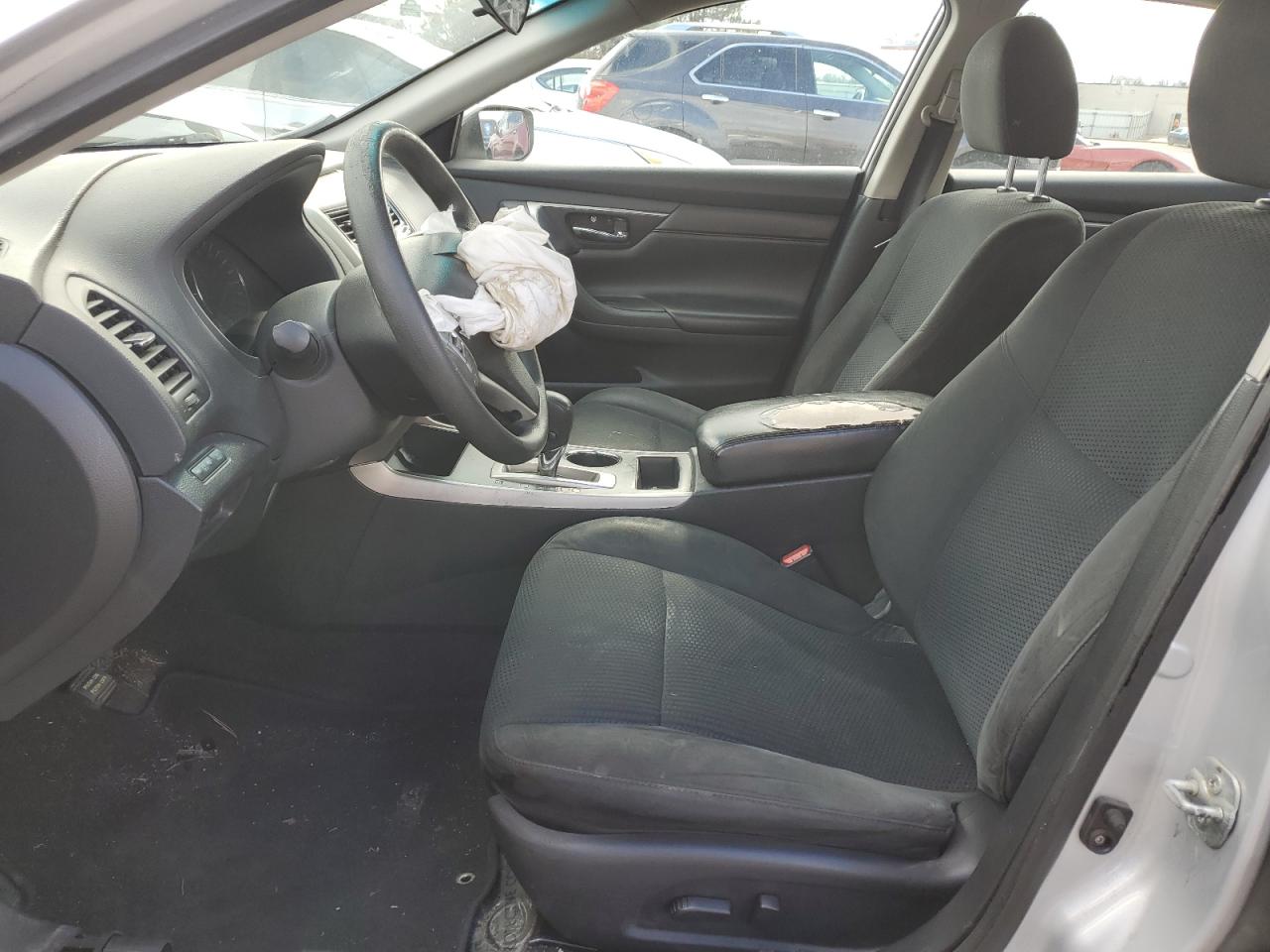 2015 Nissan Altima - Image 7