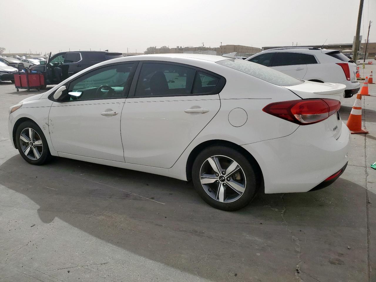 2018 Kia Forte - Image 2