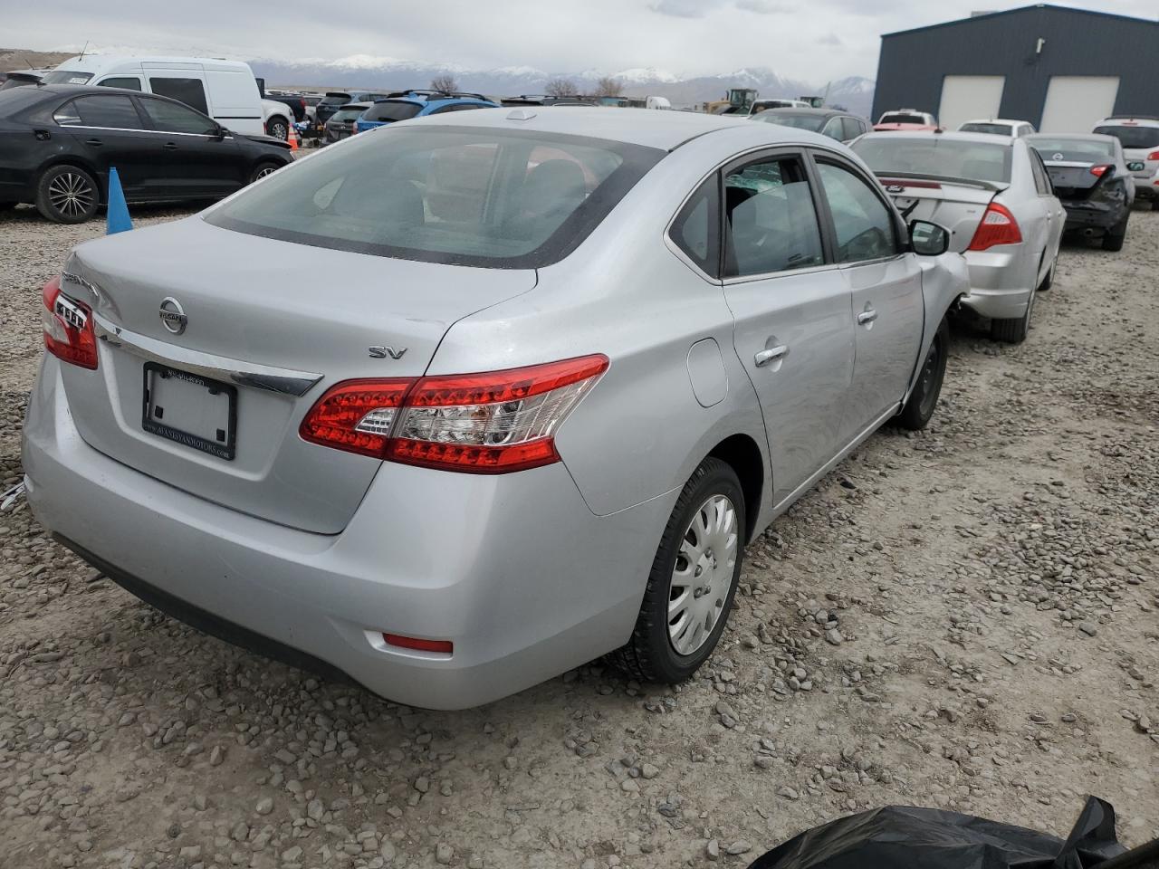 2015 Nissan Sentra - Image 3