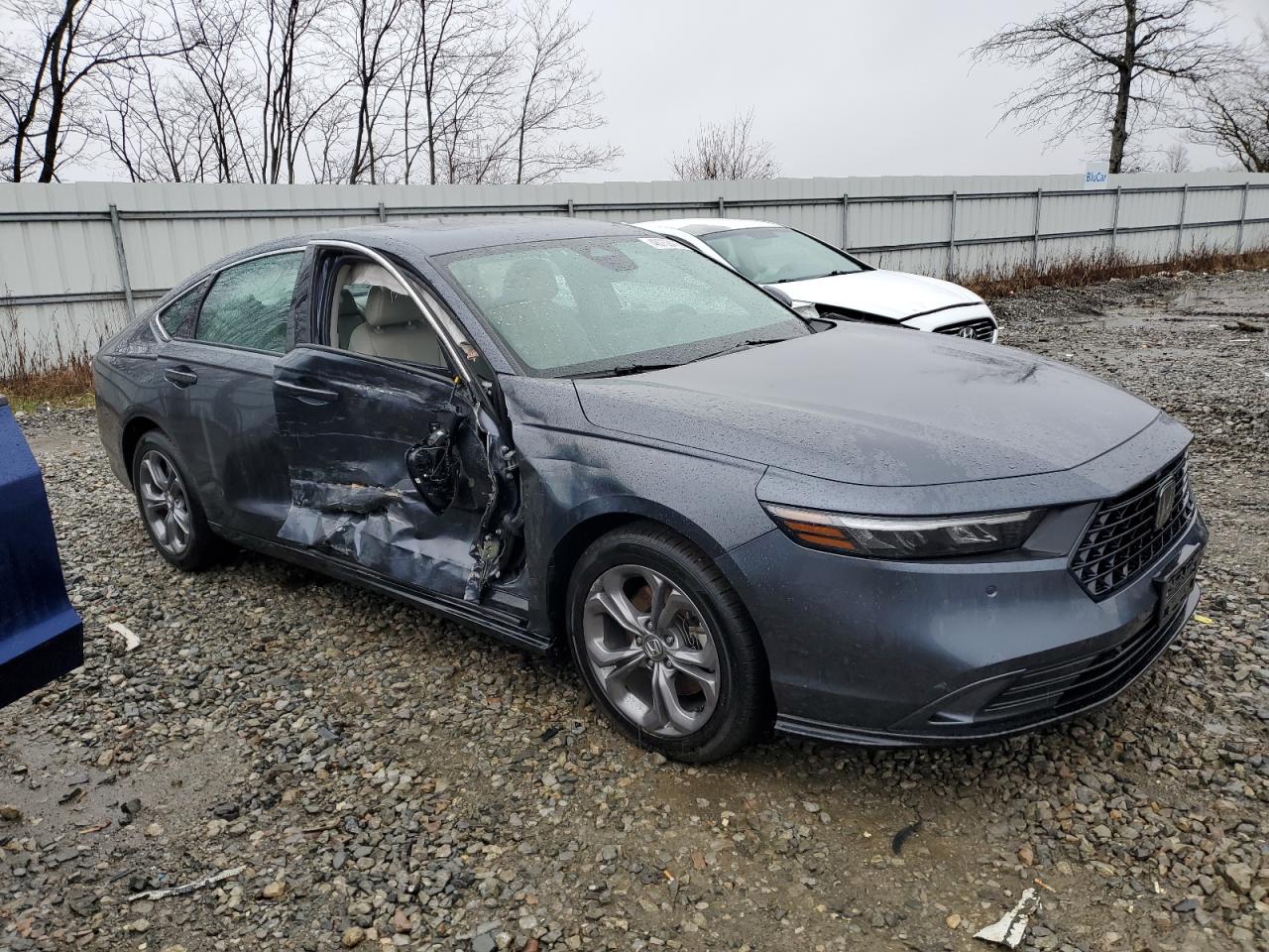 2023 Honda Accord - Image 4