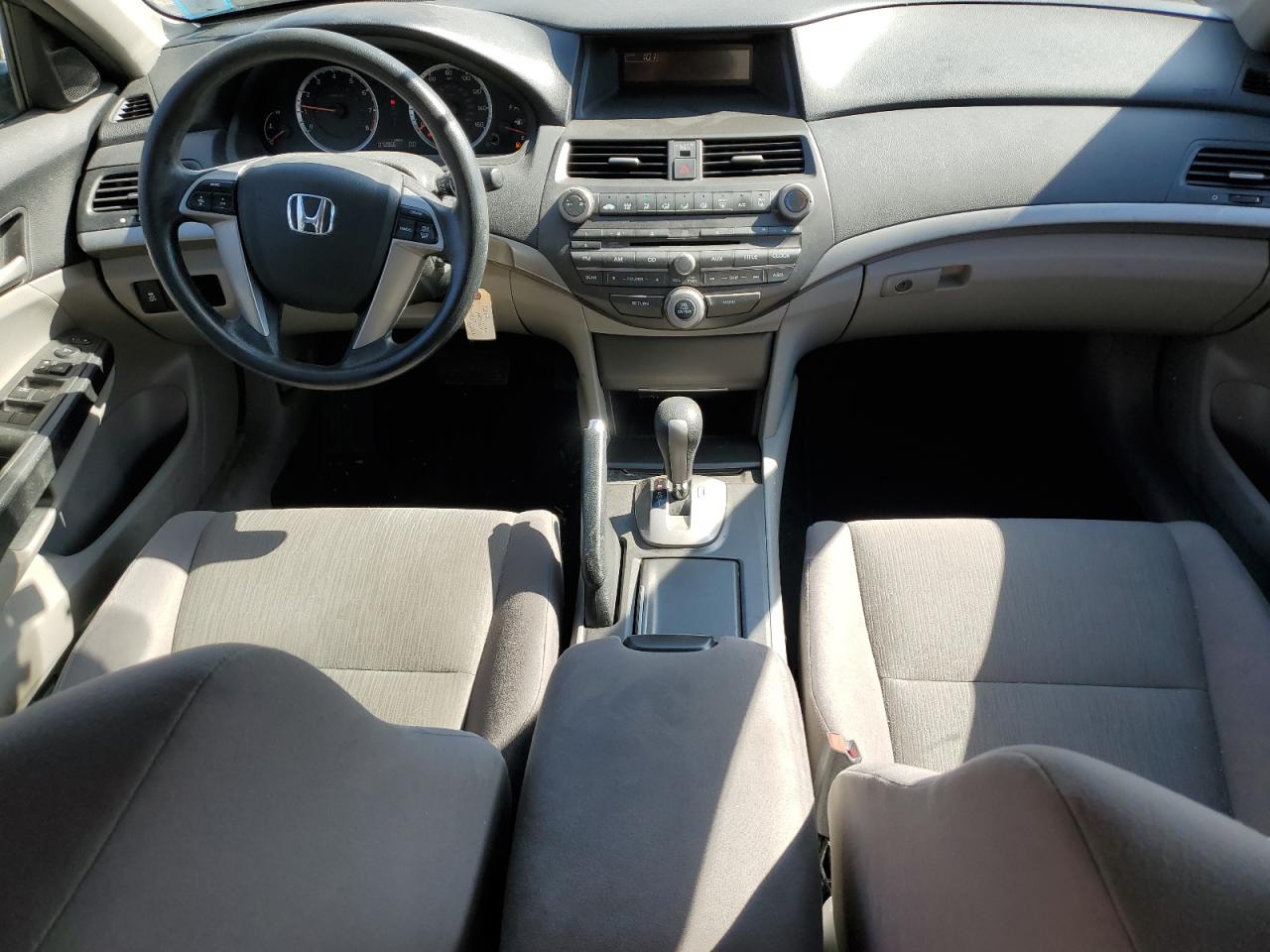 2012 Honda Accord - Image 8
