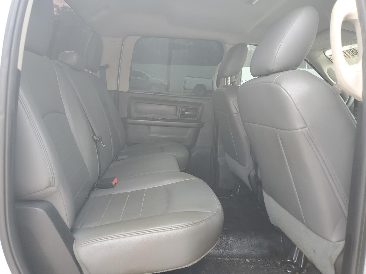 2017 RAM 2500 - Image 10