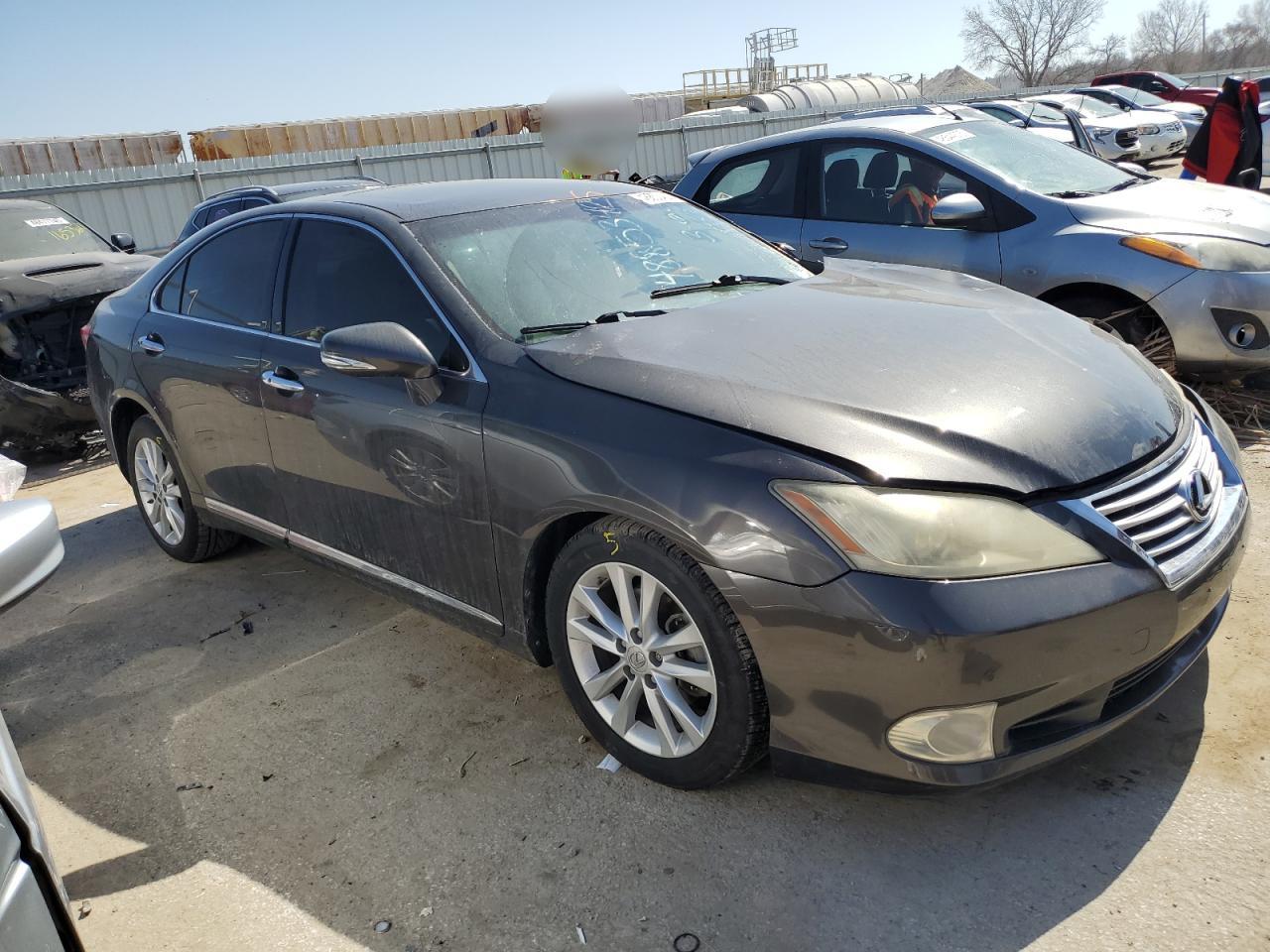 2011 Lexus ES - Image 4