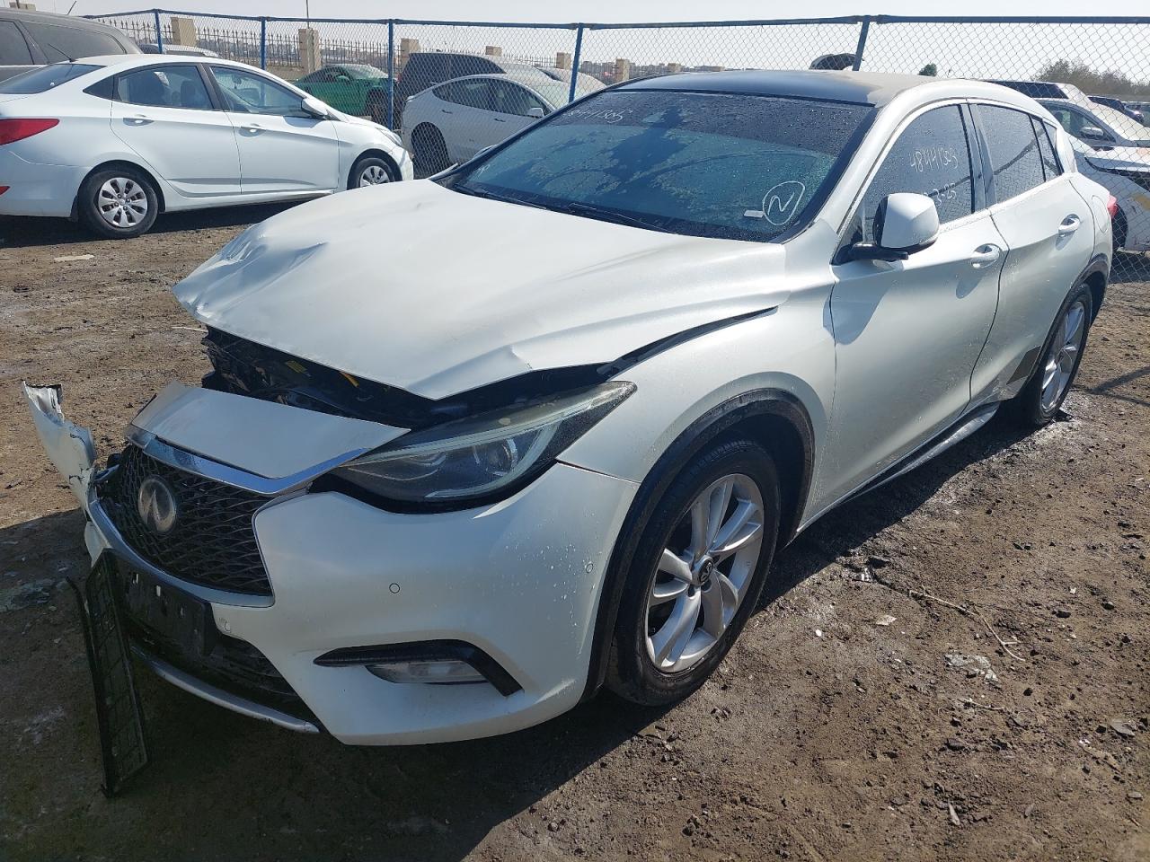 SJKDH5CP0HA015391 - 2017 Infi Q30 - #48441305