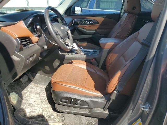 CHEVROLET TRAVERSE 2018 Srebrny