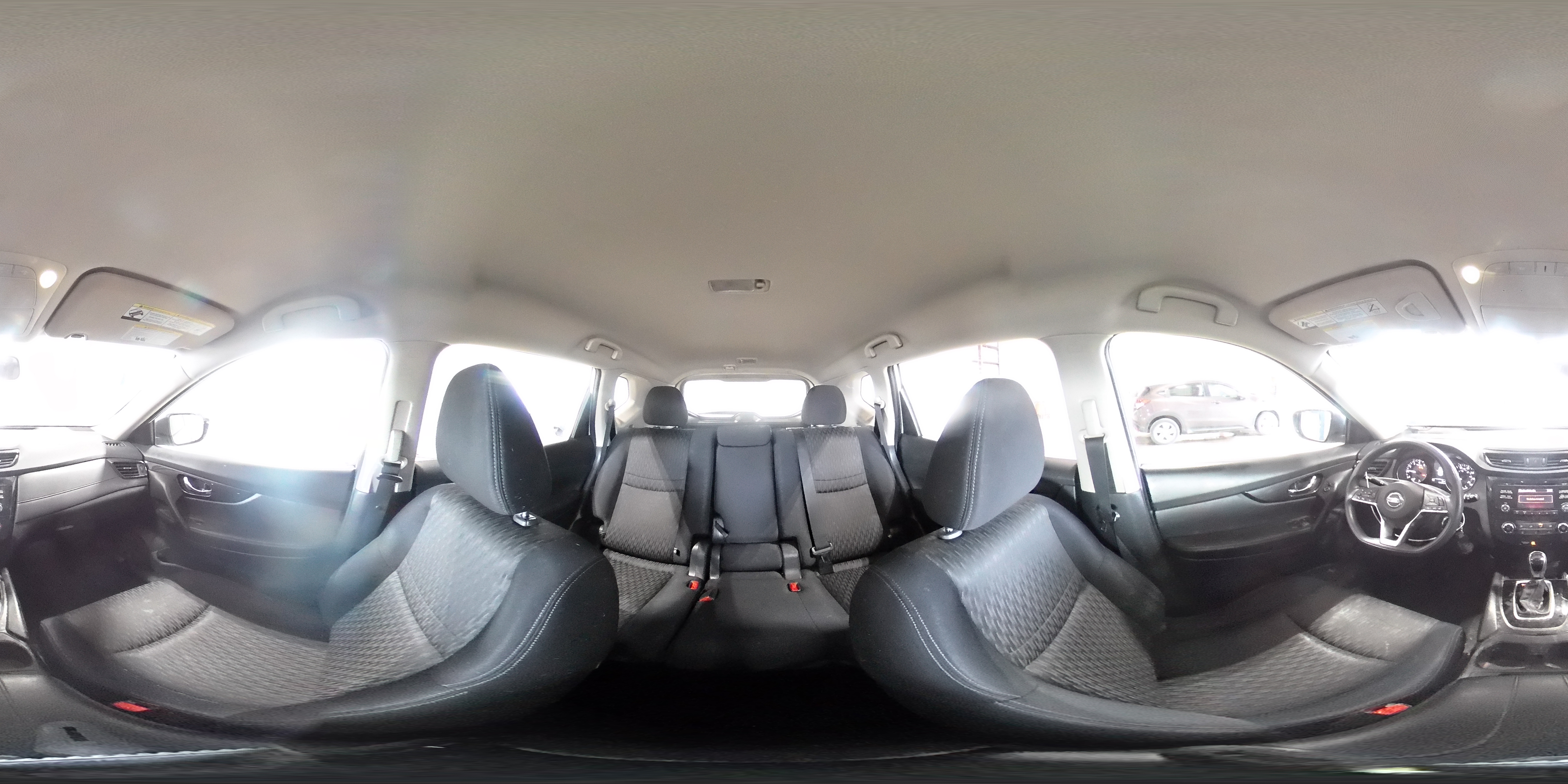 2017 Nissan Rogue - Image 15