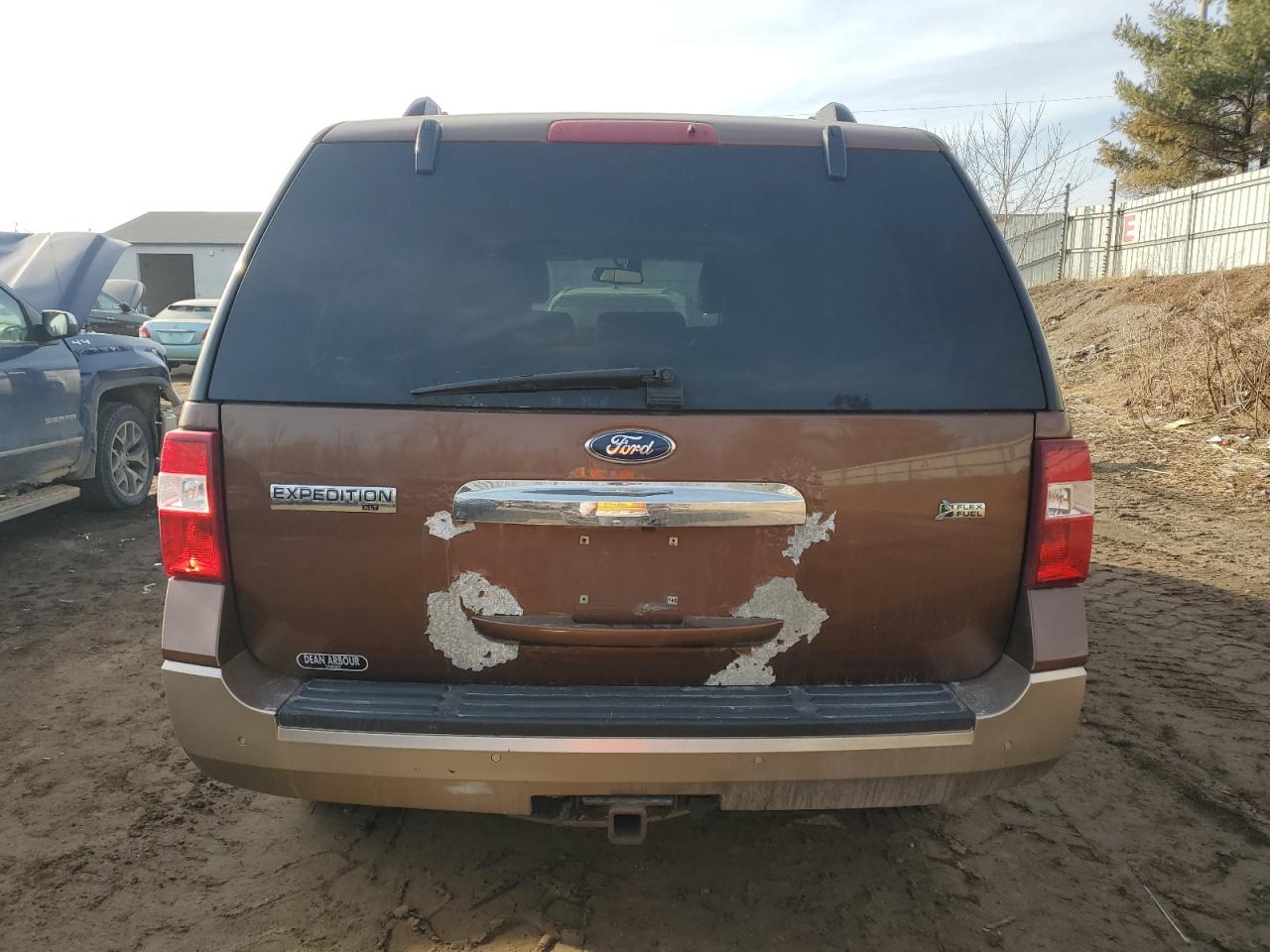 2011 Ford Expedition - Image 6