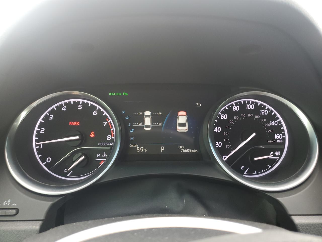 2018 Toyota Camry - Image 9