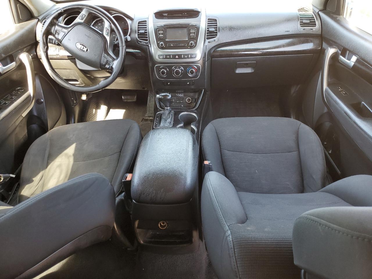 2015 Kia Sorento - Image 8
