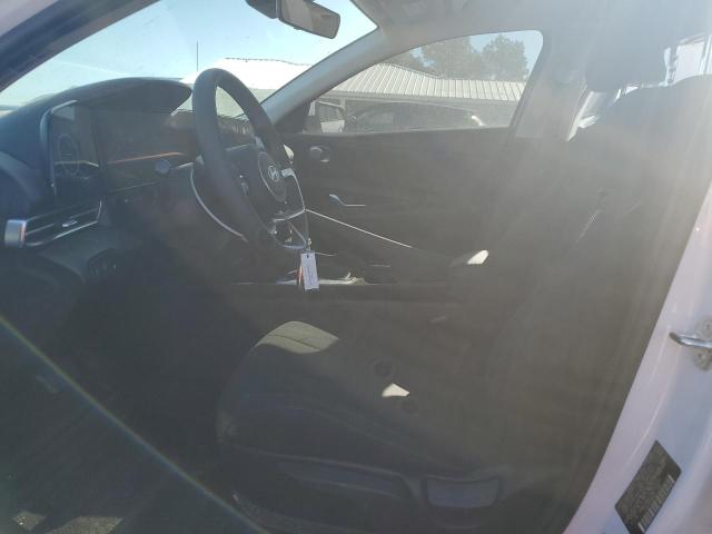  HYUNDAI ELANTRA 2024 Белы