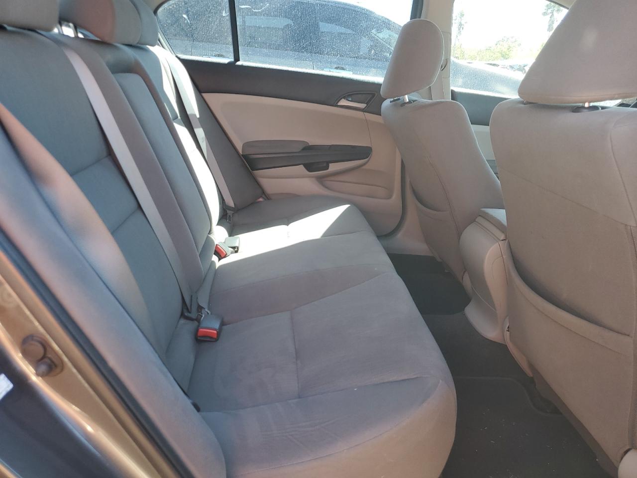 2012 Honda Accord - Image 10