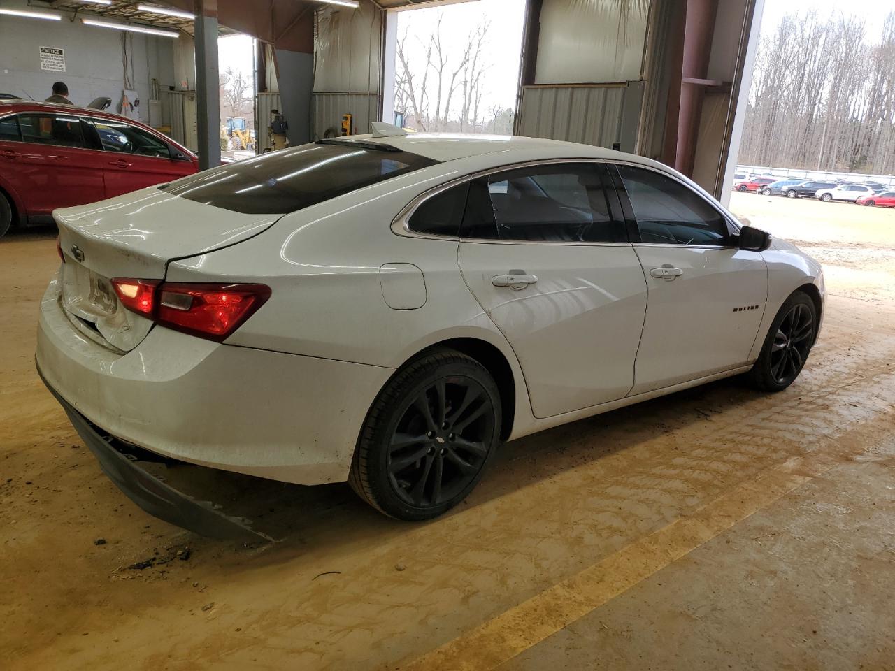 2018 Chevrolet Malibu - Image 3
