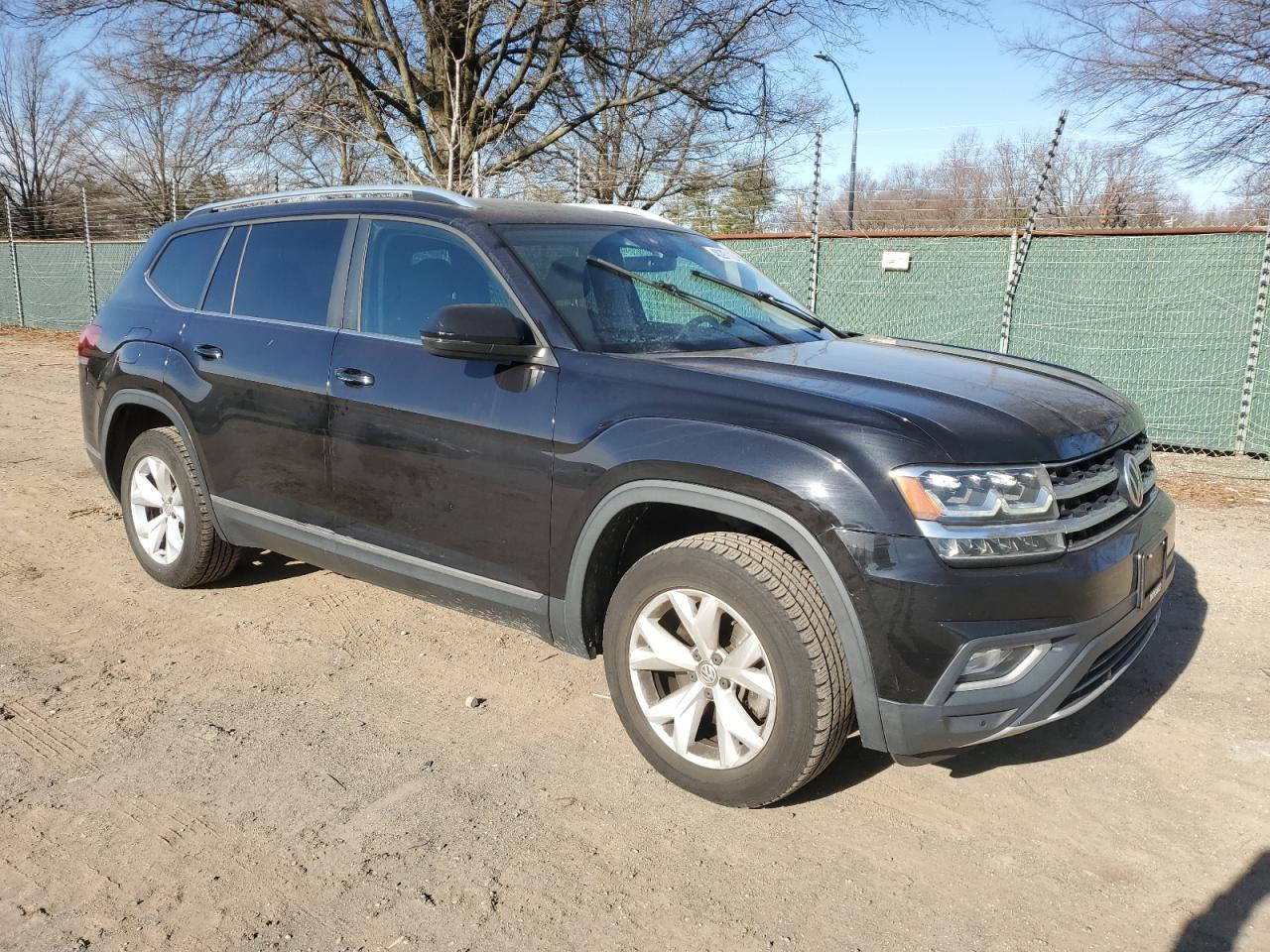 2018 Volkswagen Atlas - Image 4