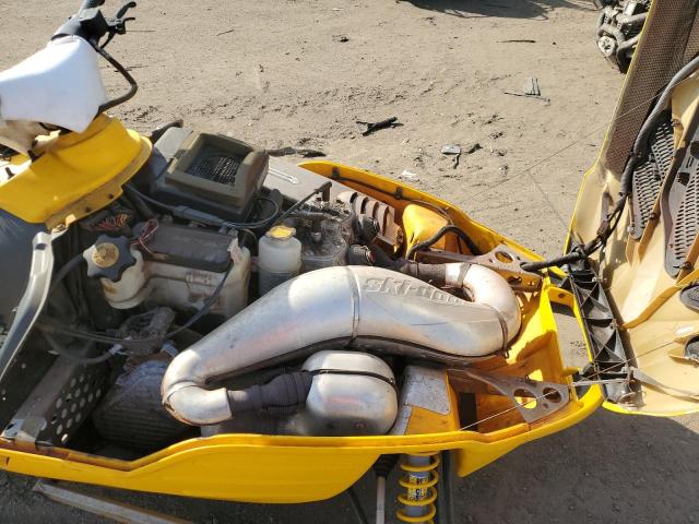 2000 SKIDOO MXZ600  