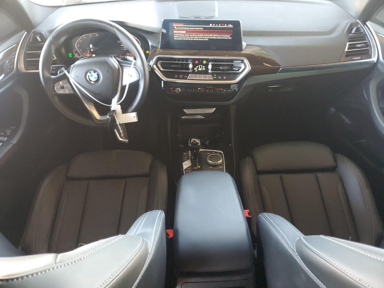 2022 BMW X3 - Image 8