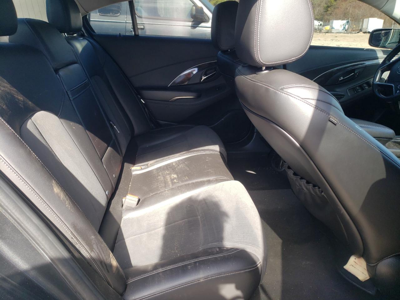 2015 Buick LaCrosse - Image 10