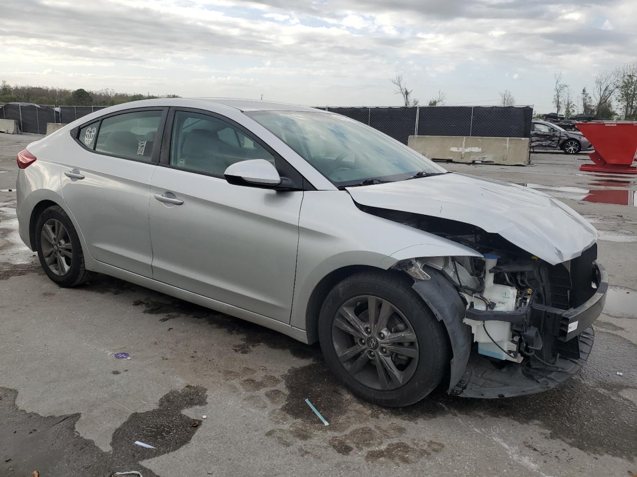 2018 Hyundai Elantra - Image 4