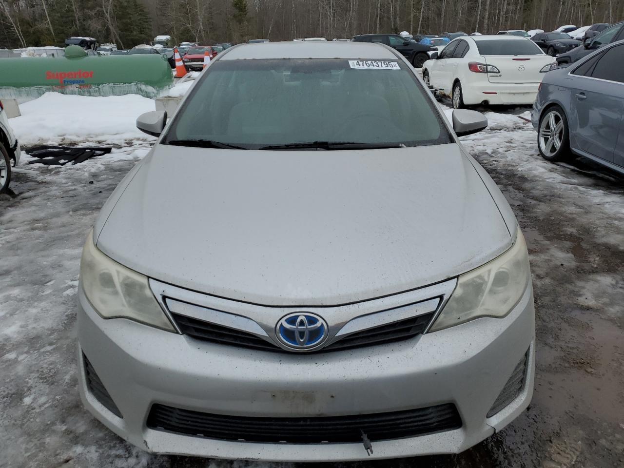 2012 Toyota Camry - Image 5