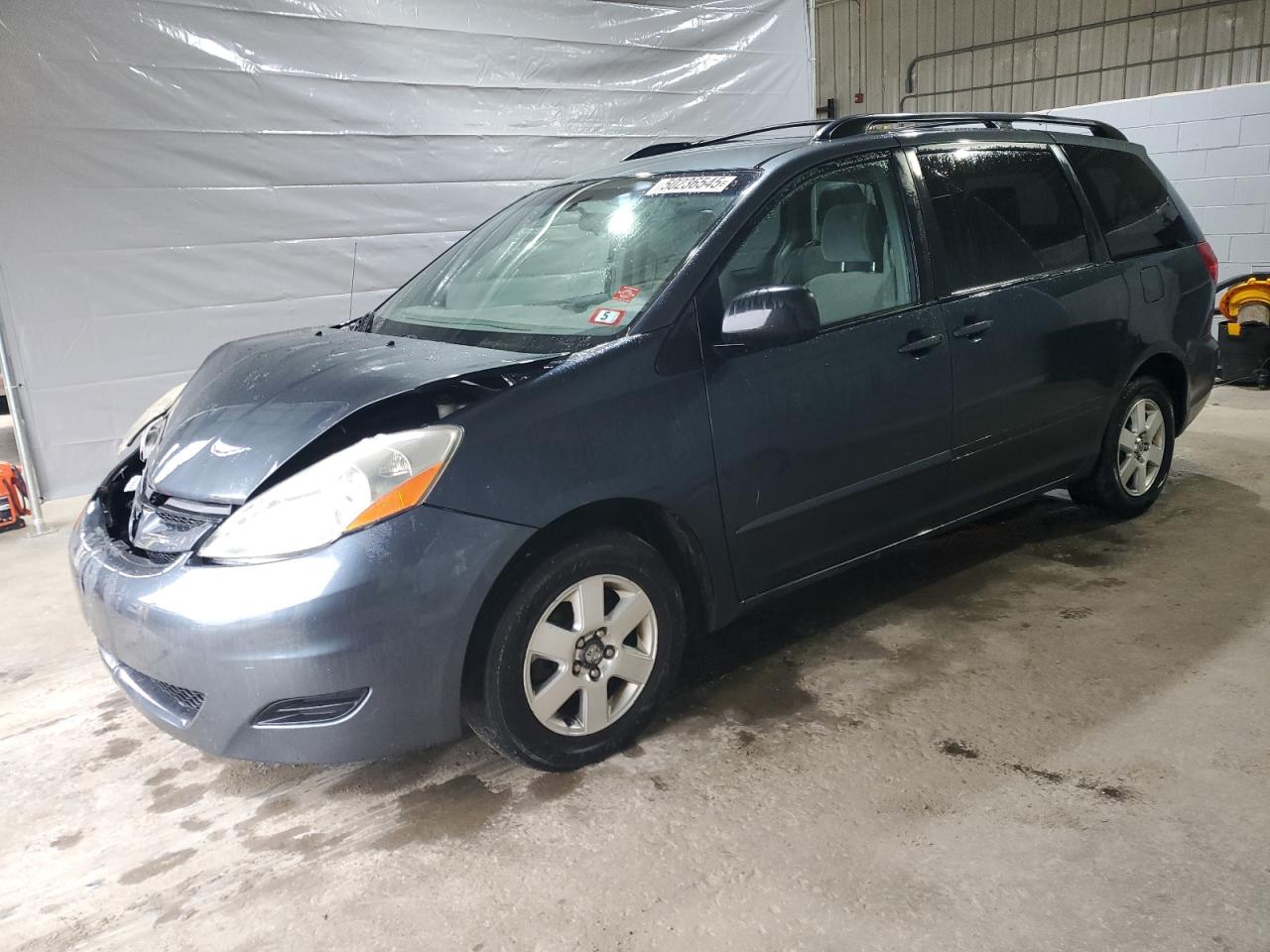 2010 Toyota Sienna Ce for Sale in Candia, NH - Front End