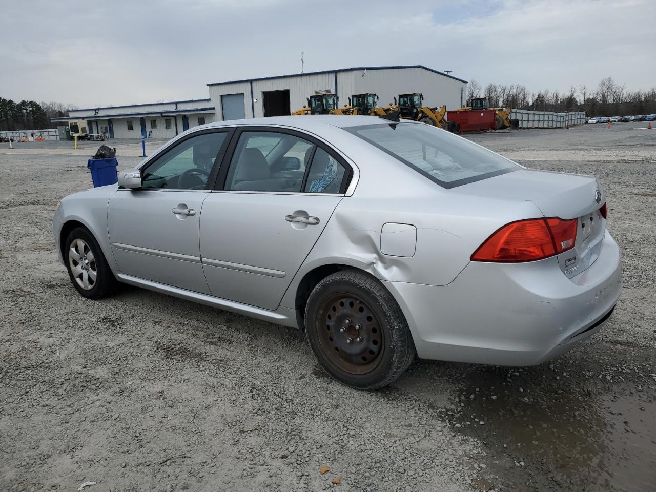 2009 Kia Optima - Image 2