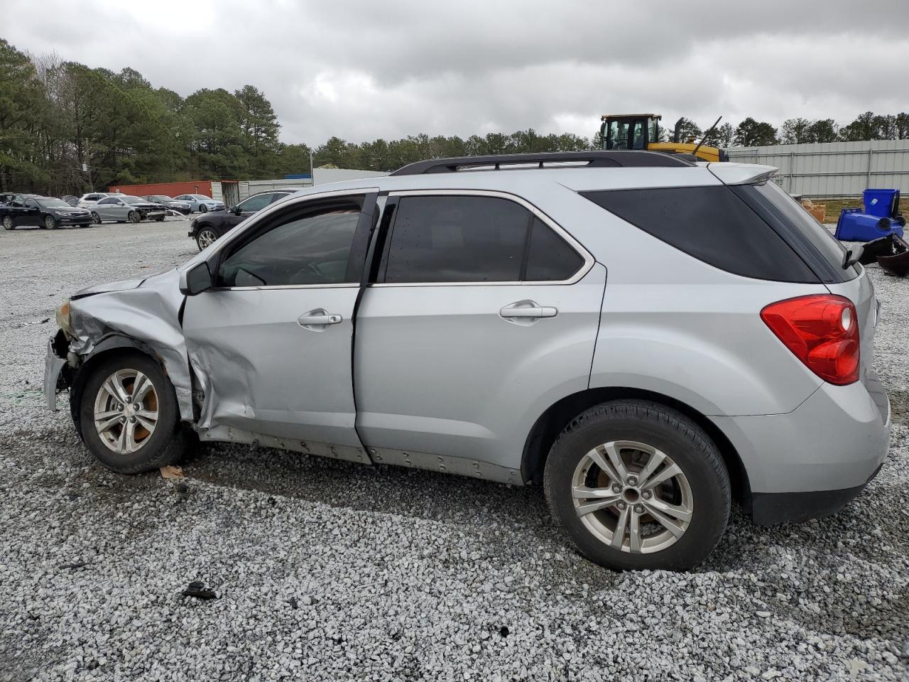 2015 Chevrolet Equinox - Image 2