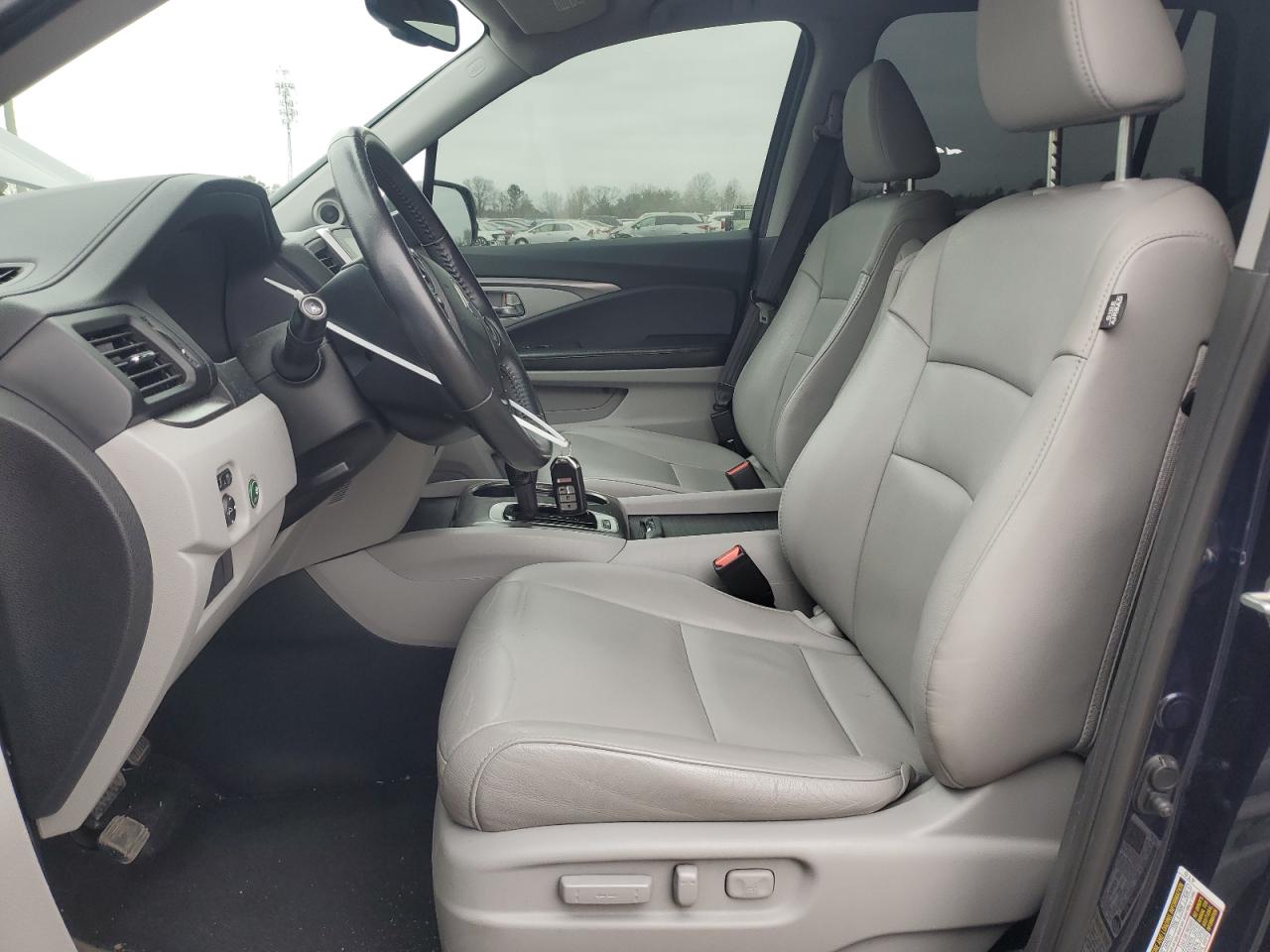 2016 Honda Pilot - Image 7