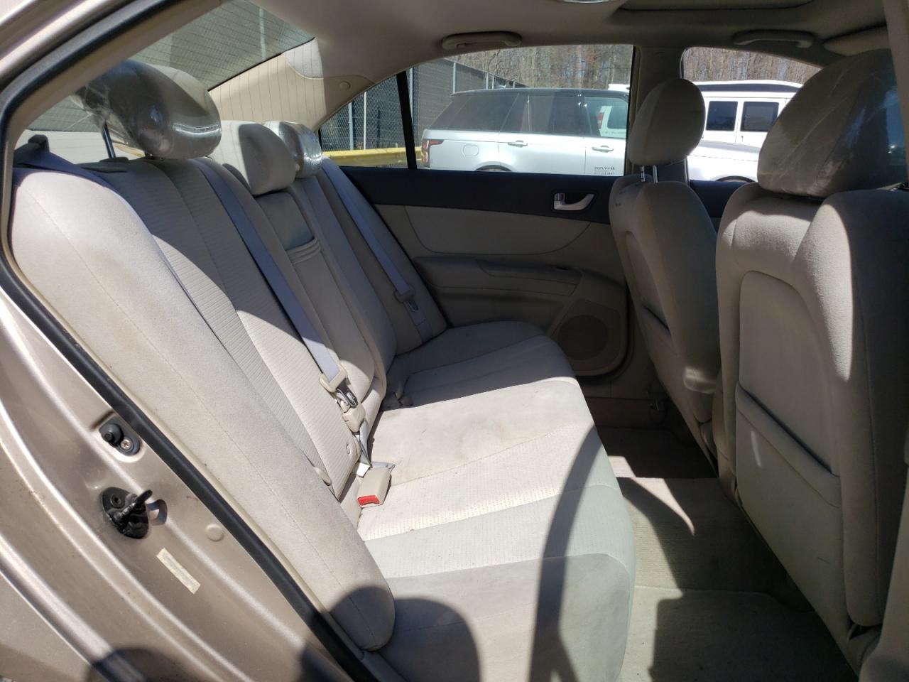 2008 Hyundai Sonata - Image 10