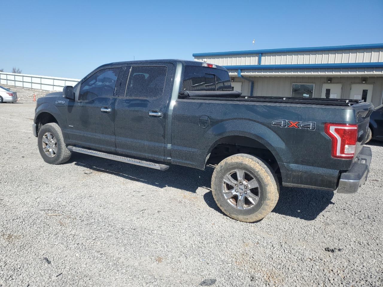 2015 Ford F-150 - Image 2