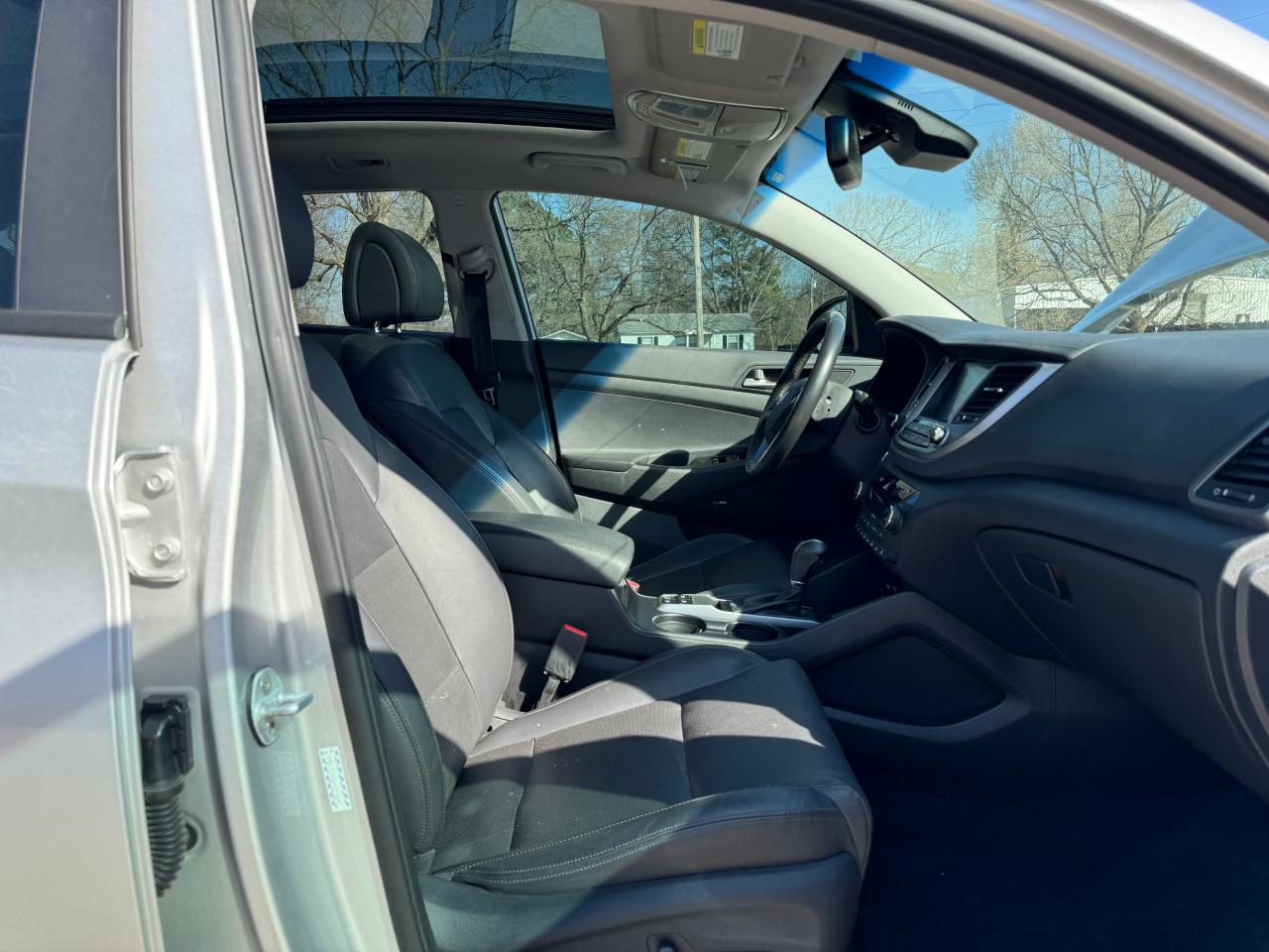 2018 Hyundai Tucson - Image 5
