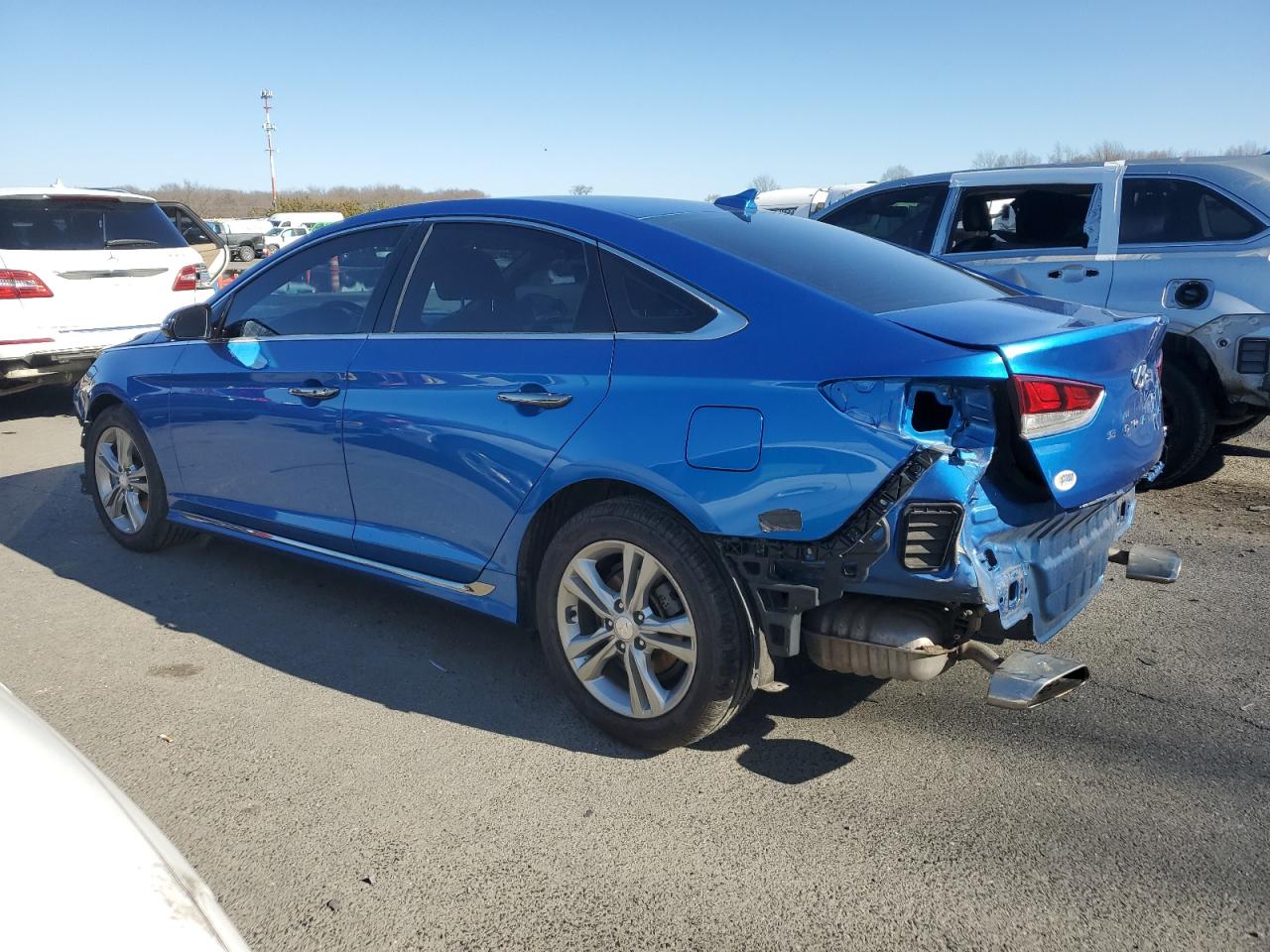 2019 Hyundai Sonata - Image 2