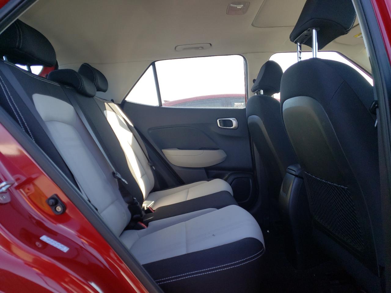 2020 Hyundai Venue Sel VIN: KMHRC8A39LU017894 Lot: 48963025