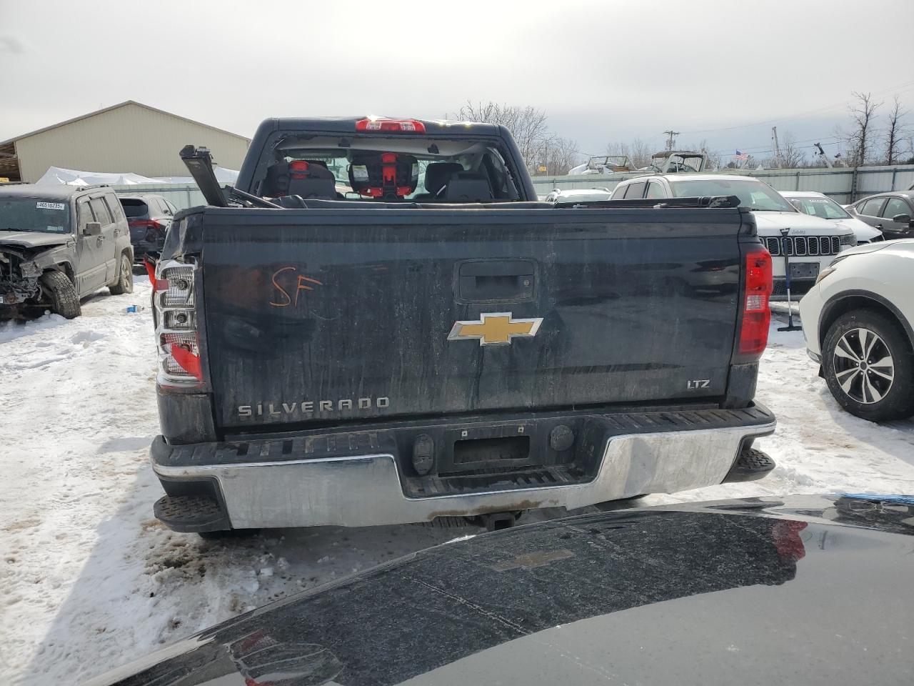 2014 Chevrolet Silverado - Image 6