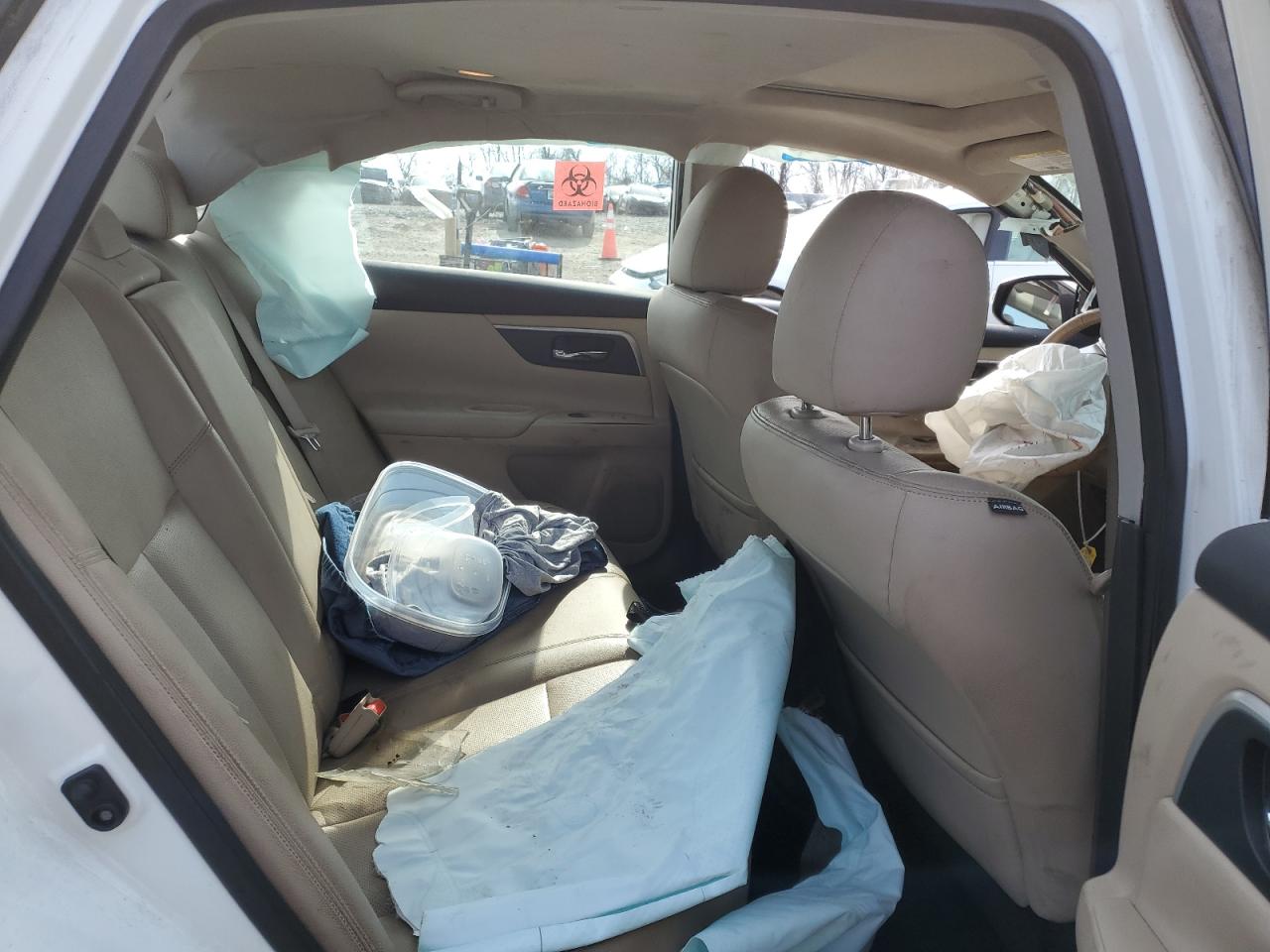 2016 Nissan Altima - Image 10