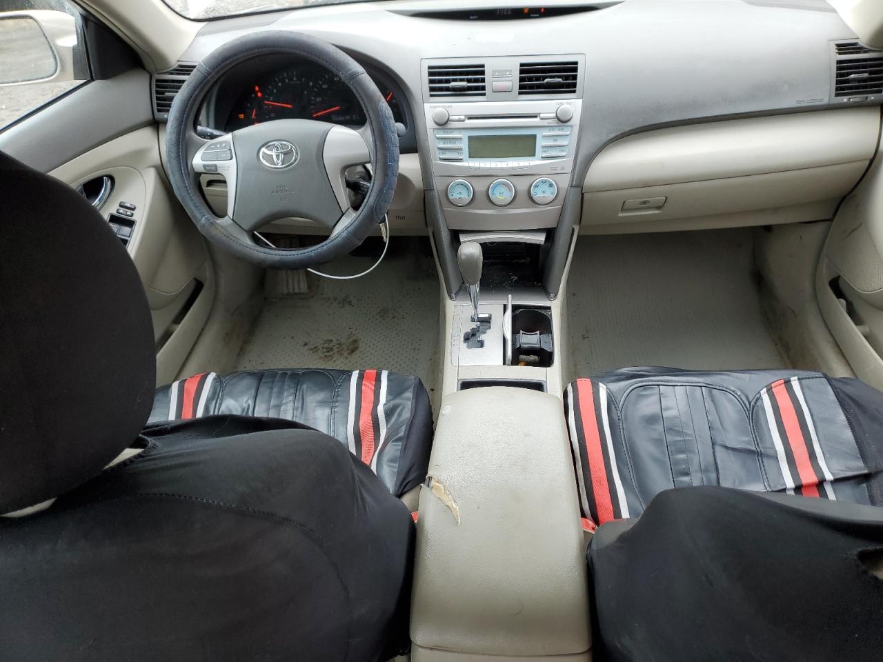 2009 Toyota Camry - Image 8