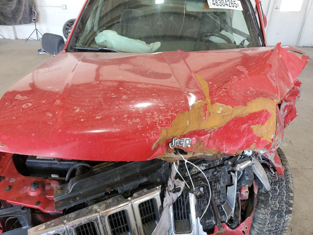 1998 Jeep Grand Cherokee - Image 12