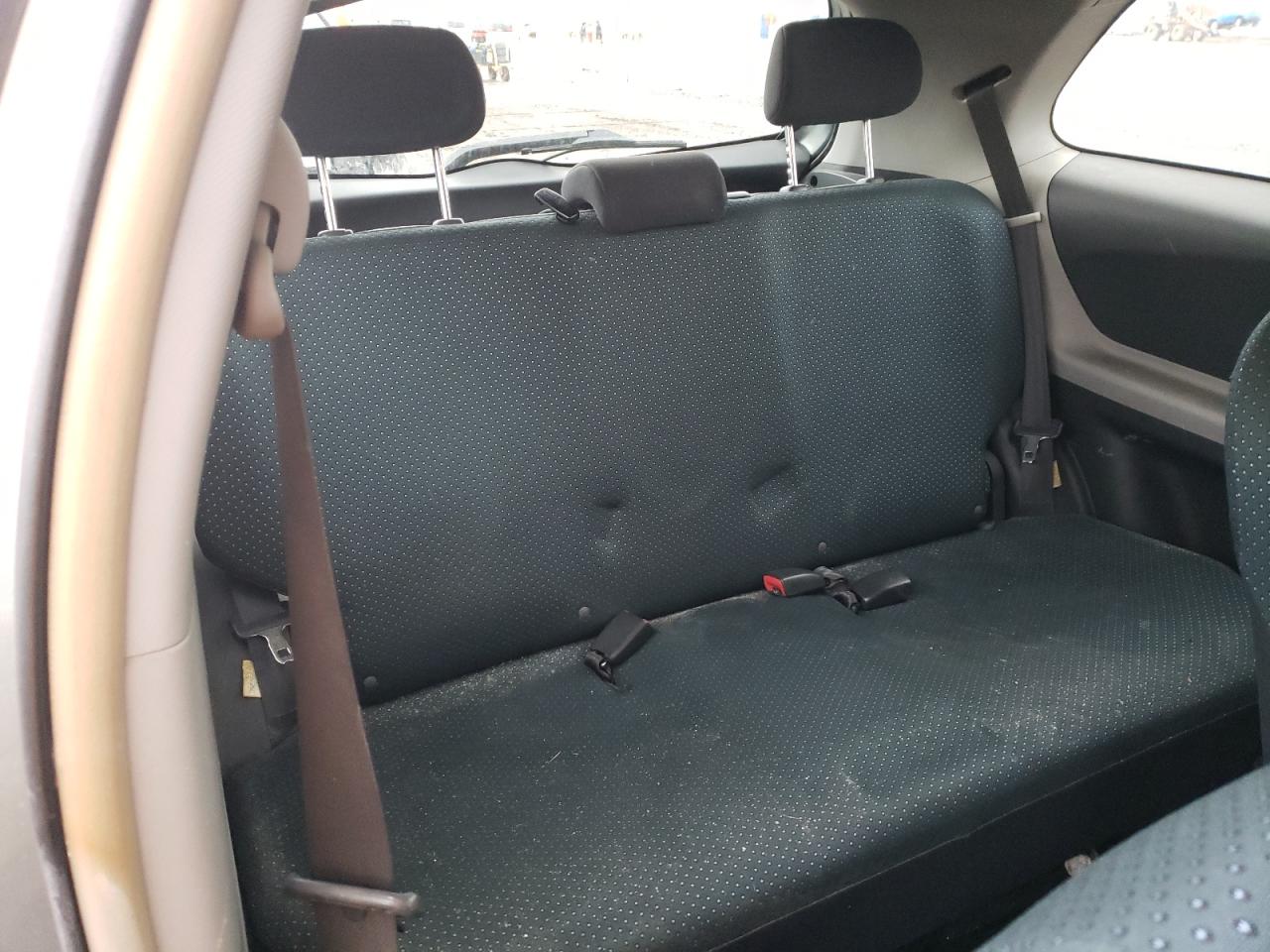 2007 Toyota Yaris - Image 10
