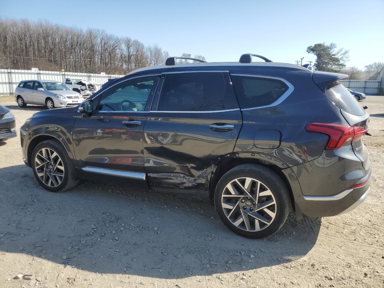 2022 Hyundai Santa Fe - Image 2