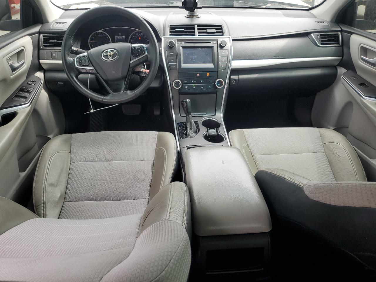 2017 Toyota Camry - Image 8
