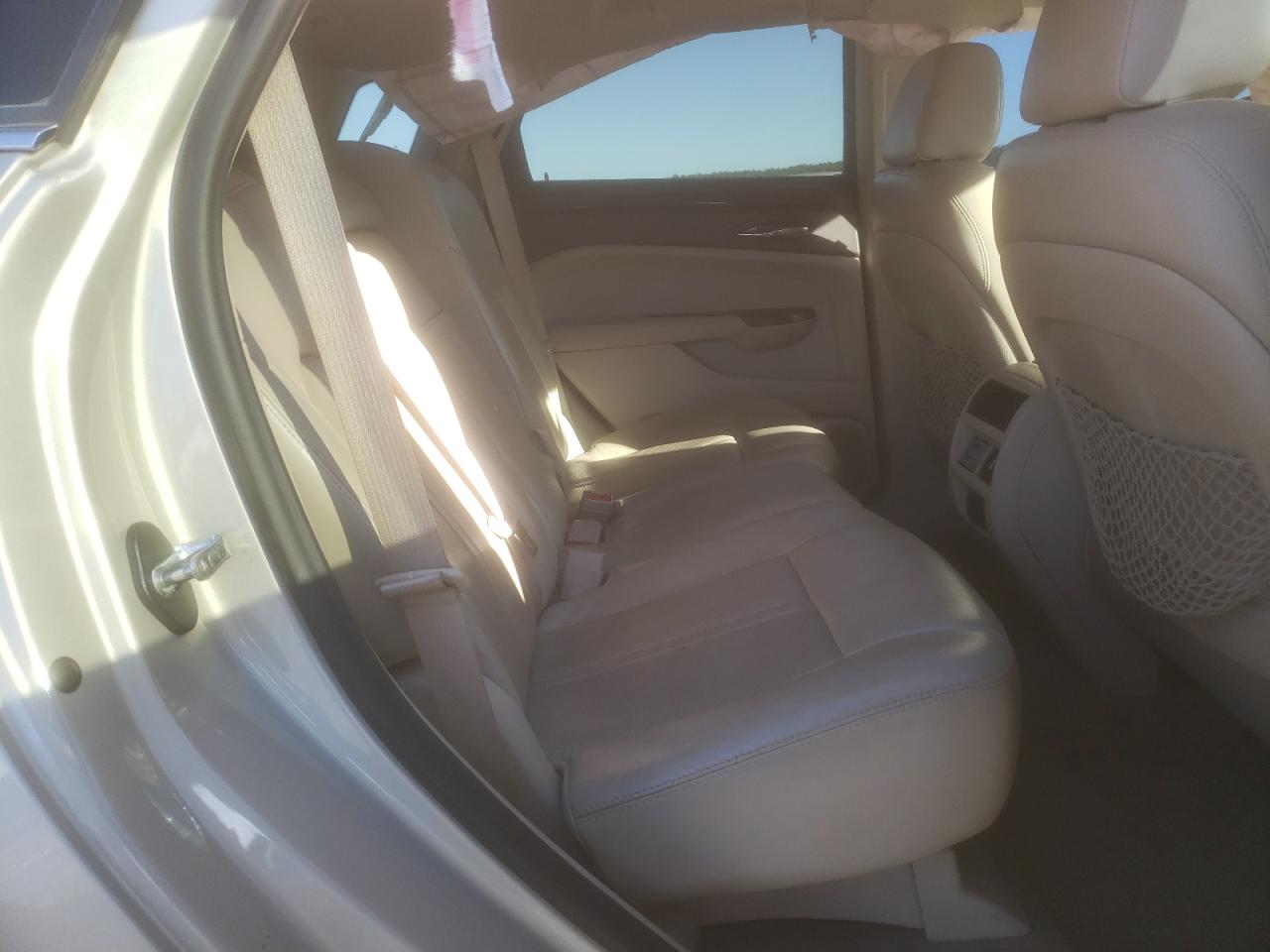 2014 Cadillac SRX - Image 12